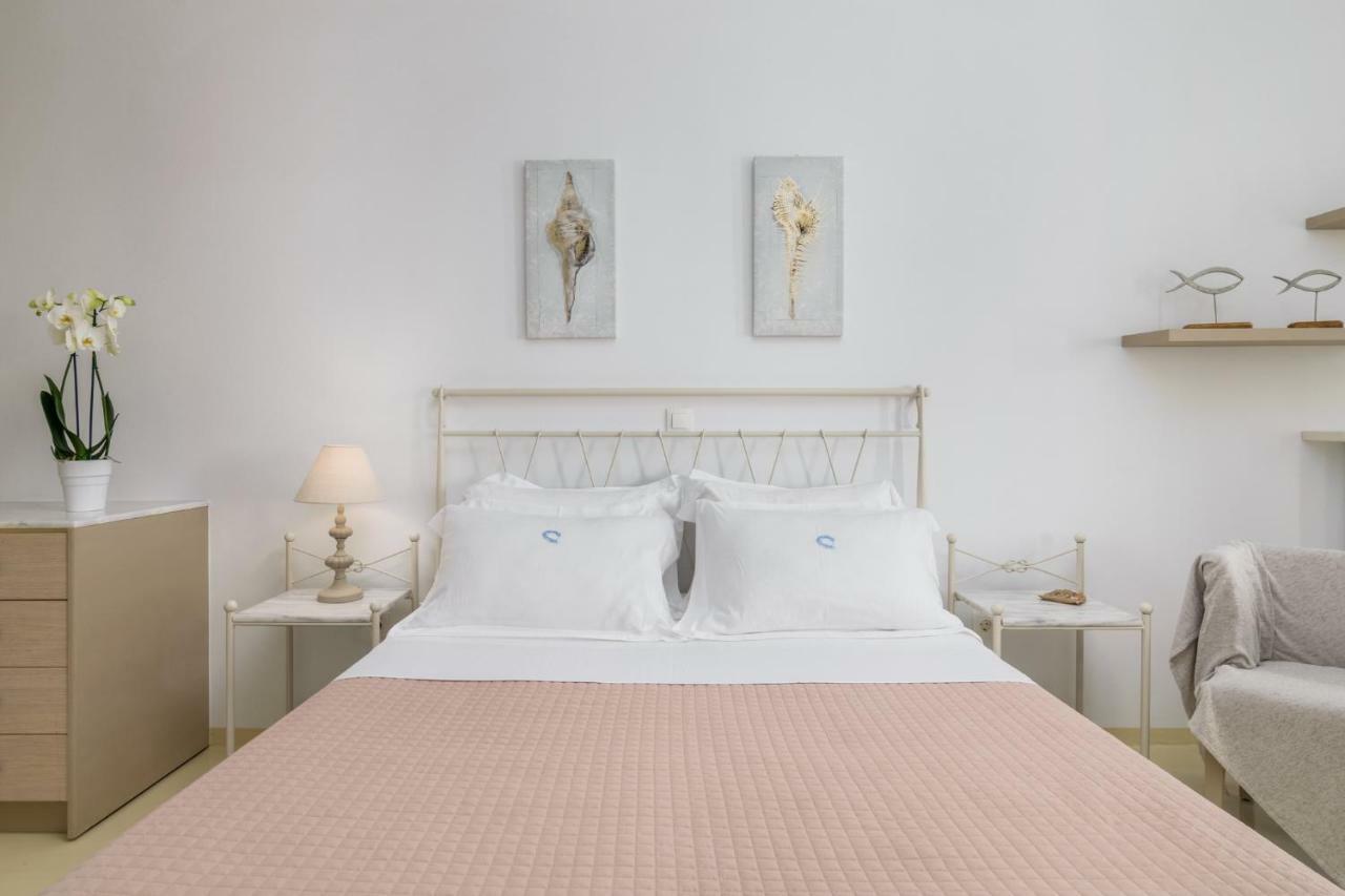 Heavenly Milos Suites Agia Kiriaki Beach  ภายนอก รูปภาพ